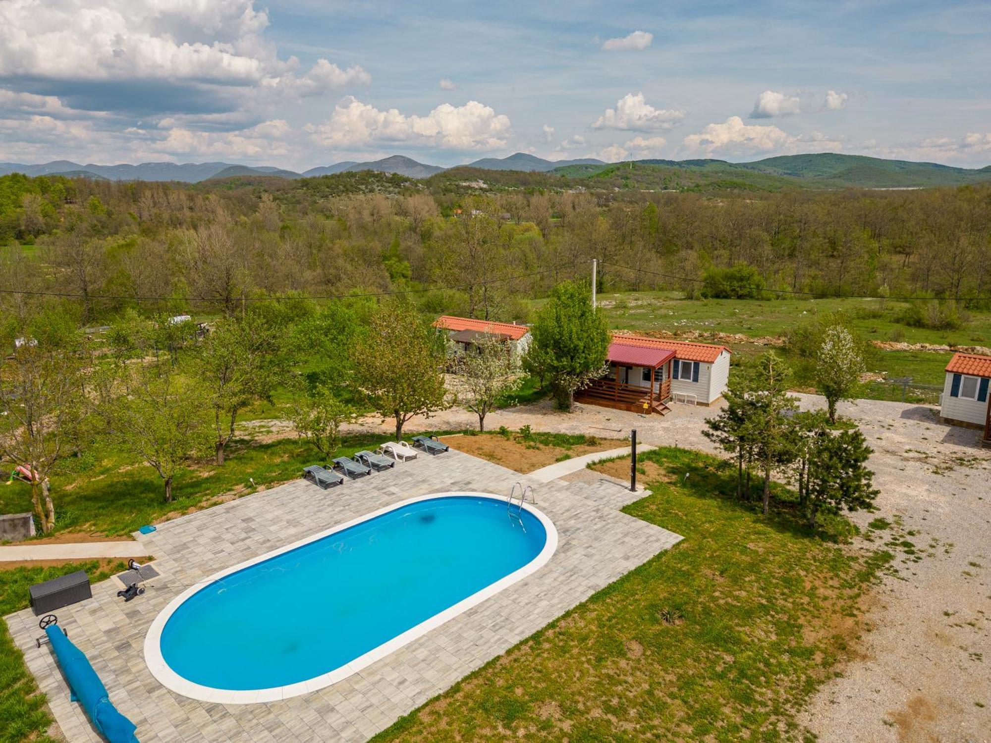 Hotel Holy Hills Sveti Rok Exterior foto