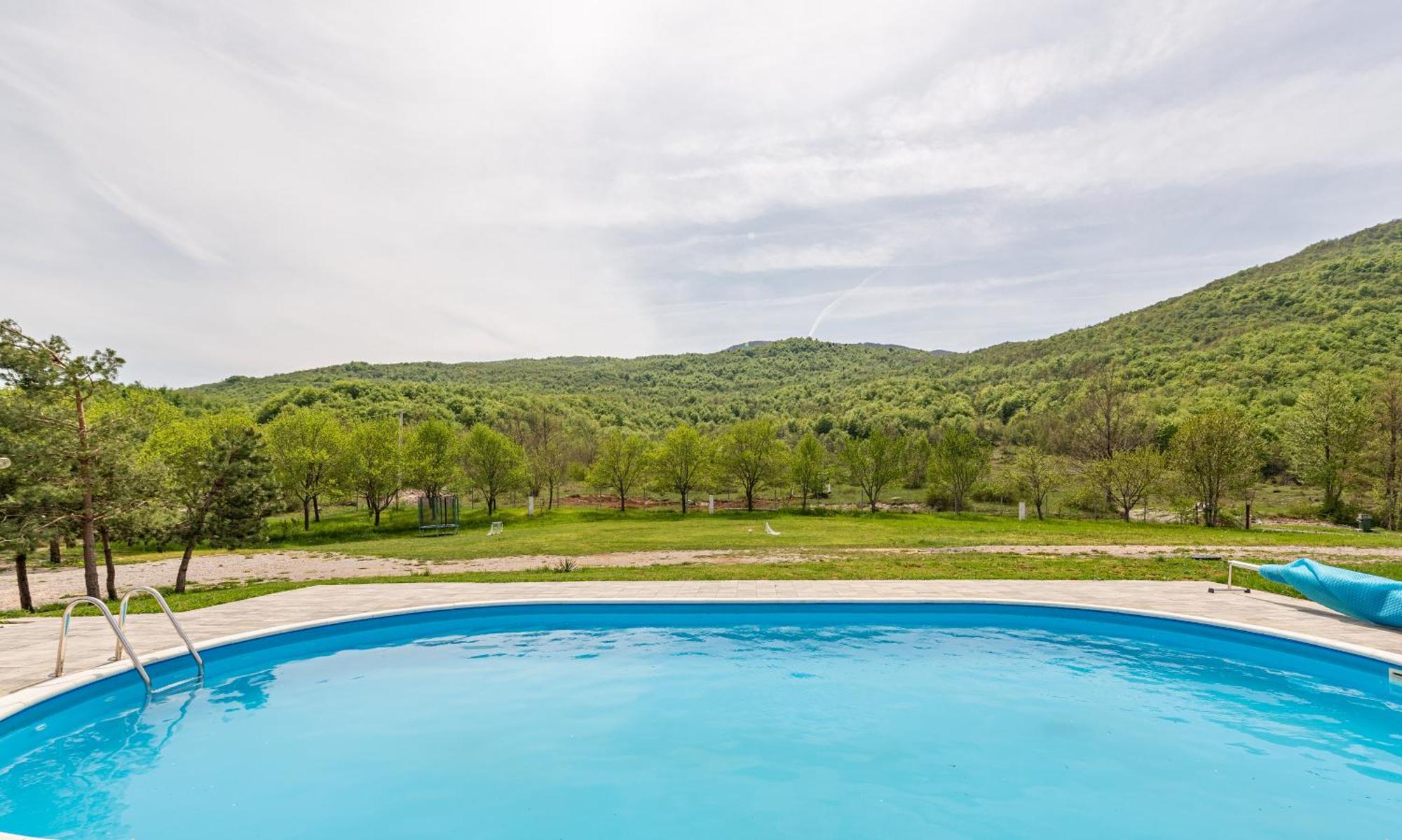 Hotel Holy Hills Sveti Rok Exterior foto