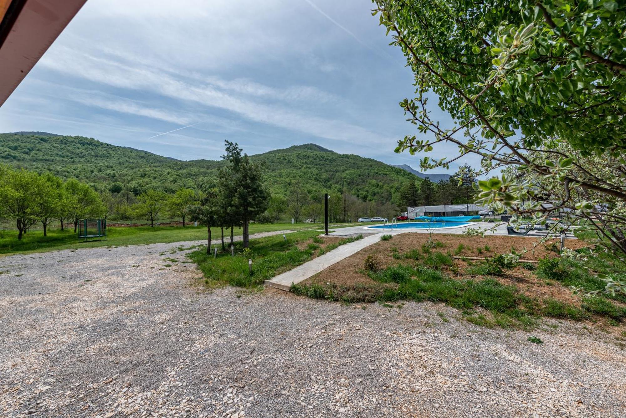 Hotel Holy Hills Sveti Rok Exterior foto